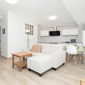 https://apt-apartamento-santa-matilde-11.es-andalucia.com